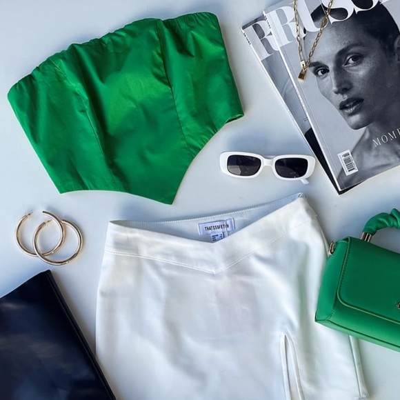 Green Strapless Crop Top - Picture 2 of 4